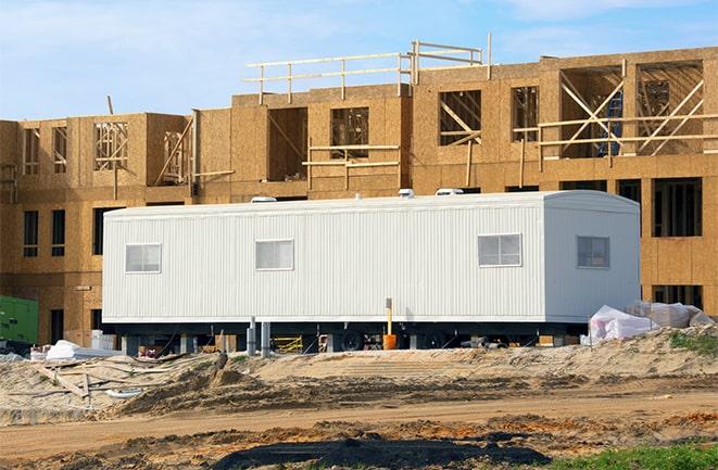 temporary office spaces for rent at a construction site in Pearblossom